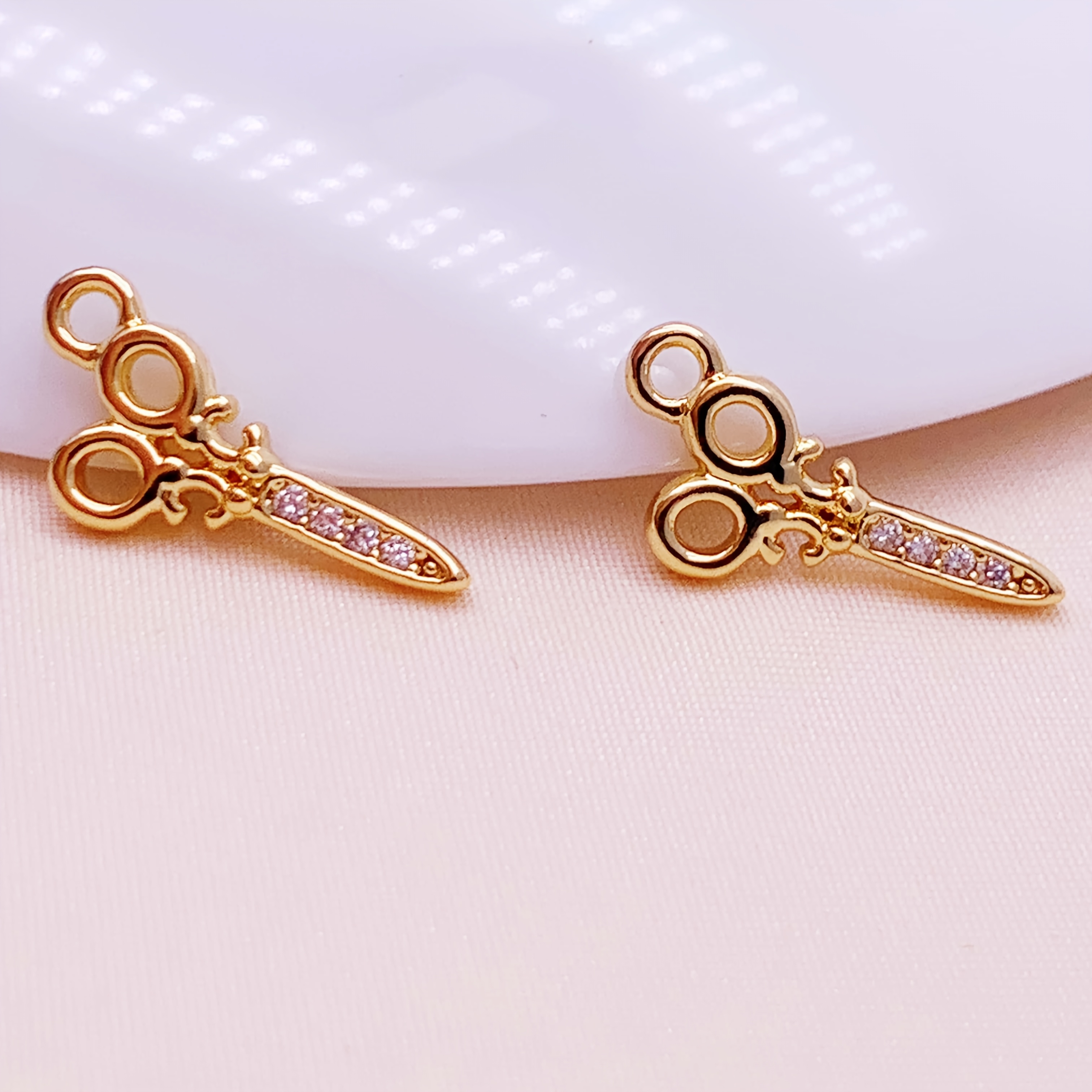3pcs Scissor Design 18K Gold Plated Jewelry Pendant Set